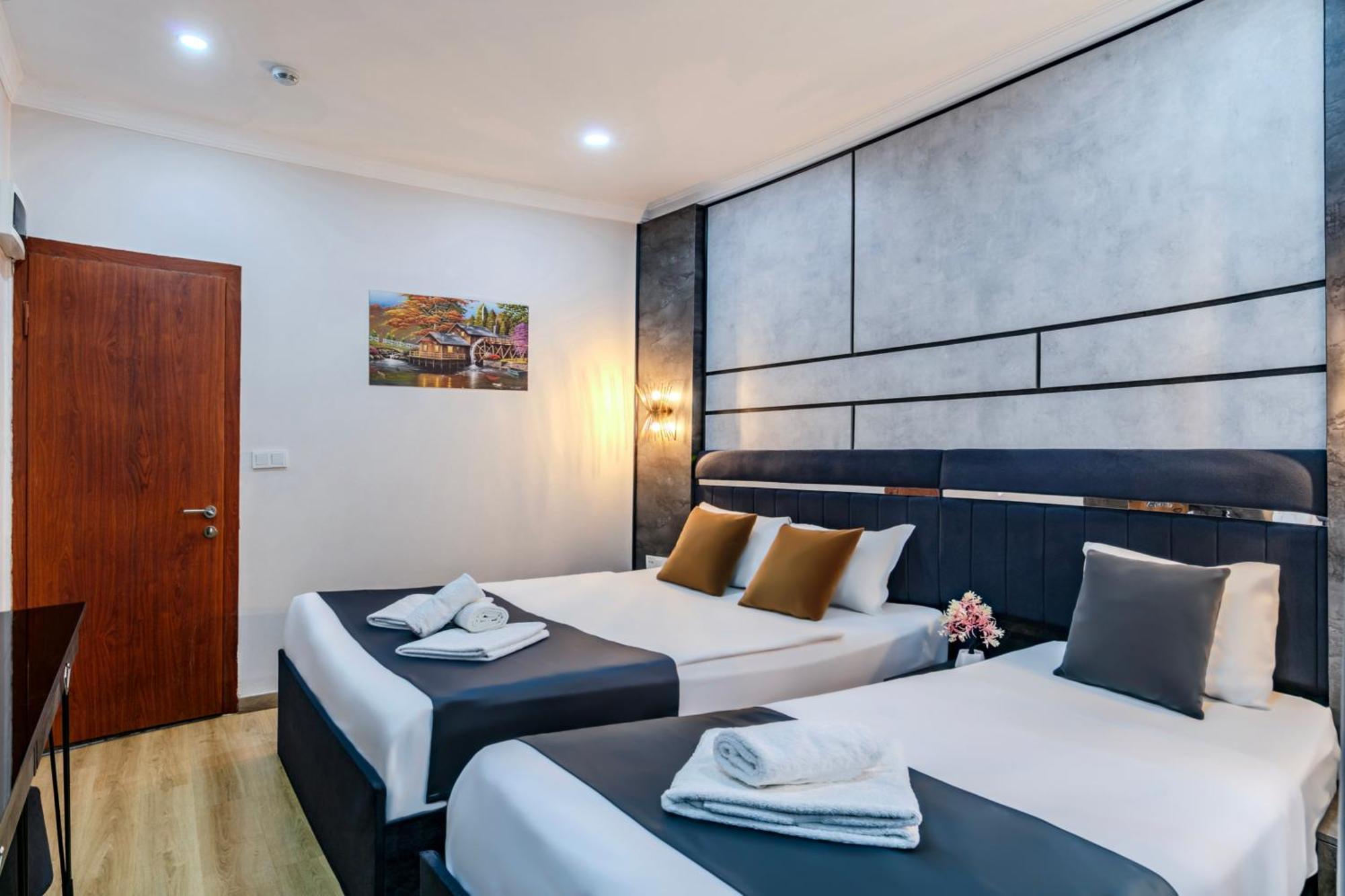 La Pazza Suites Стамбул Экстерьер фото