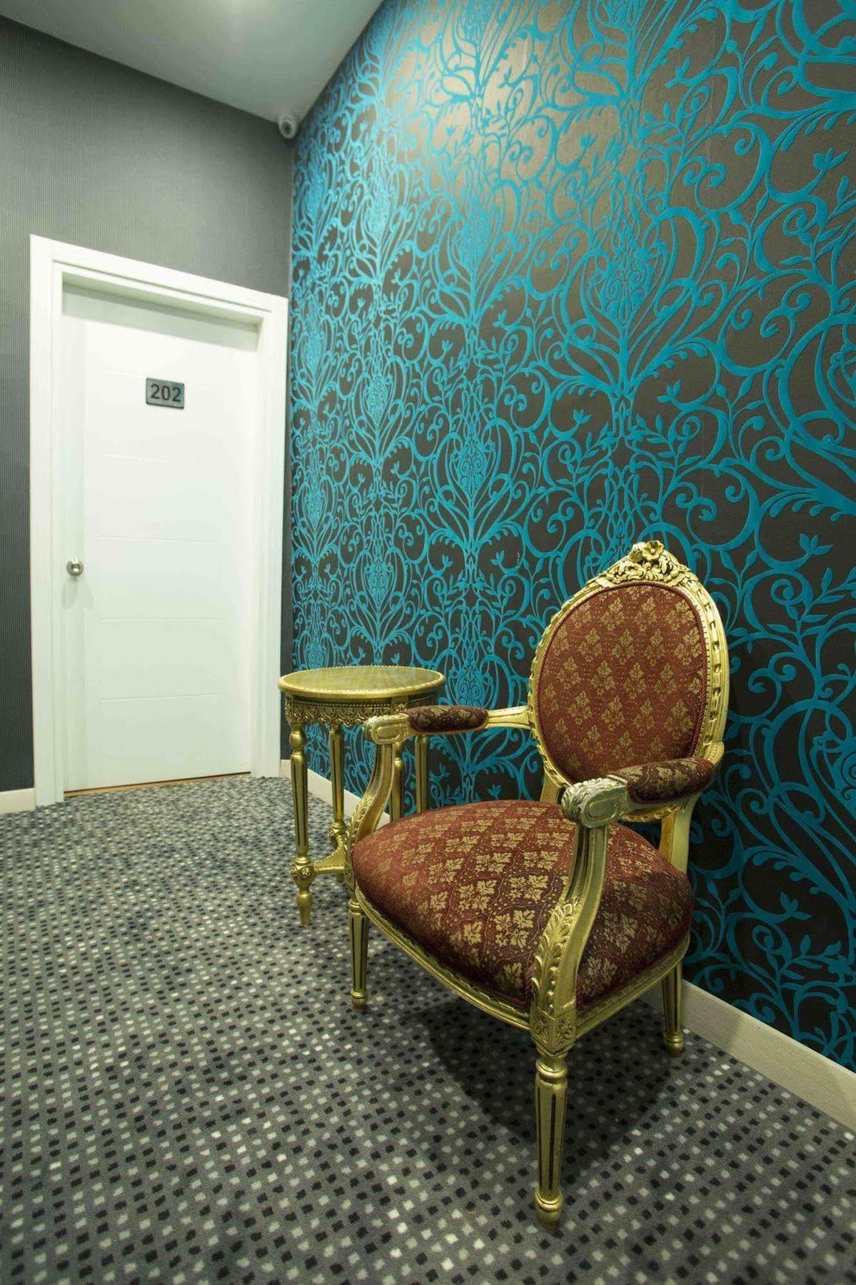 La Pazza Suites Стамбул Экстерьер фото